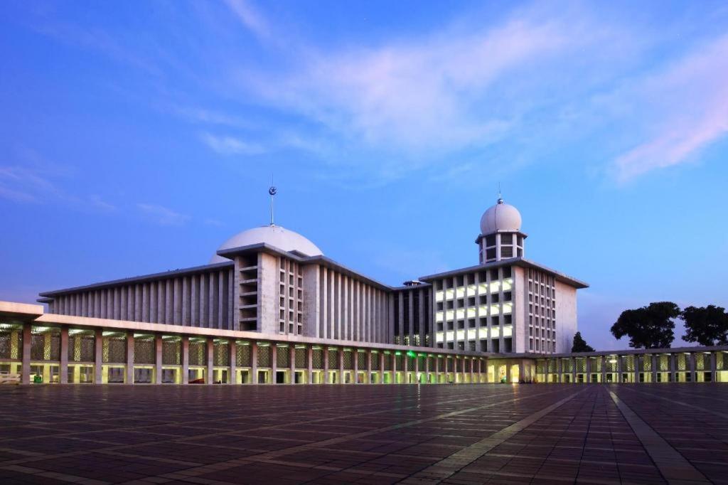 Grand Cempaka Business Hotel Τζακάρτα Εξωτερικό φωτογραφία